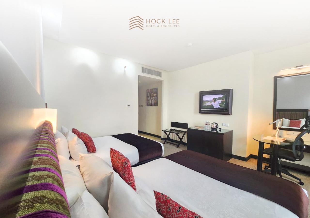 Hock Lee Hotel & Residences Kuching Exterior photo